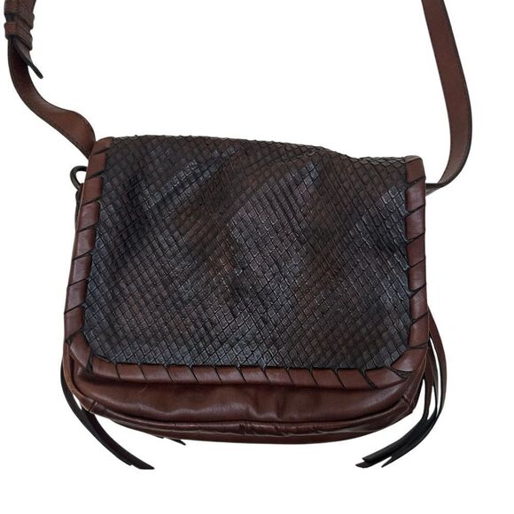 FRYE Layla Flap Saddle Black and Brown Leather Crossbody Bag - Picture 2 of 11